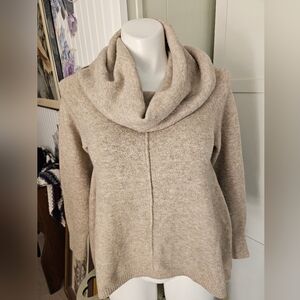 anthropologie Kaisley cowl neck alpaca blend sweater sz l Soft Cozy